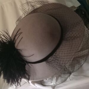 Vtg. Lancaster wool plumed veiled hat